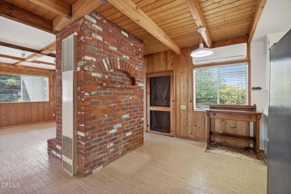 5433 Beckford Street Ventura, CA 93003