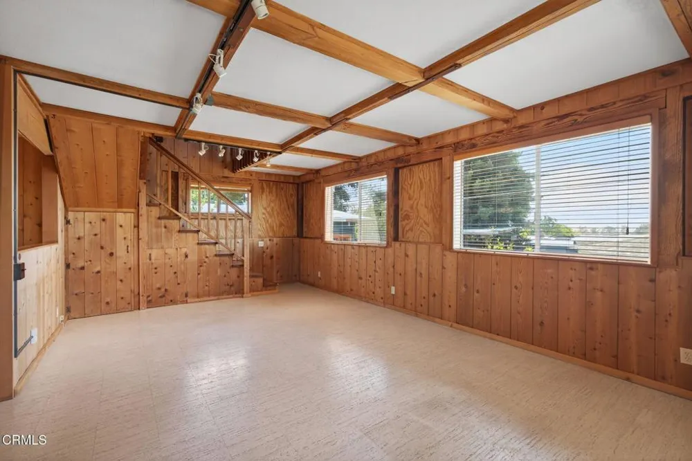 5433 Beckford Street Ventura, CA 93003
