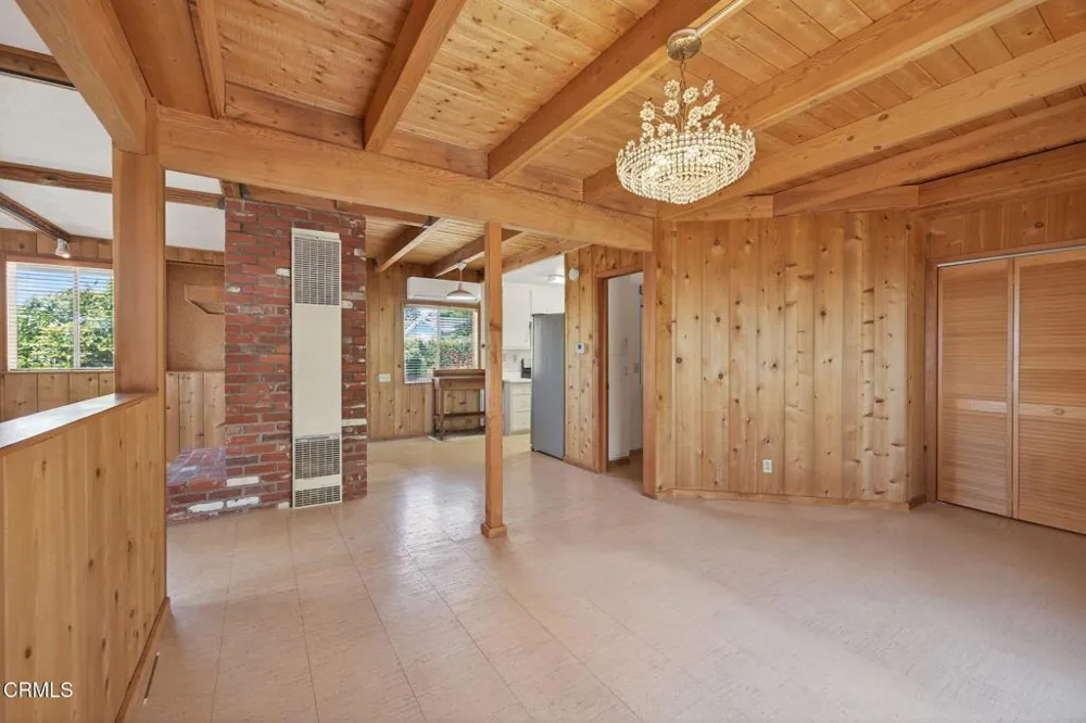 5433 Beckford Street Ventura, CA 93003