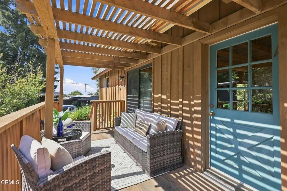 5433 Beckford Street Ventura, CA 93003