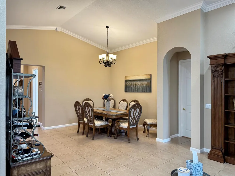 4886 SE Askew Avenue Stuart, FL 34997