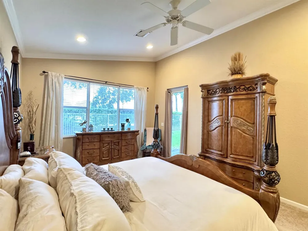 4886 SE Askew Avenue Stuart, FL 34997