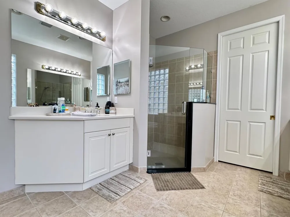 4886 SE Askew Avenue Stuart, FL 34997
