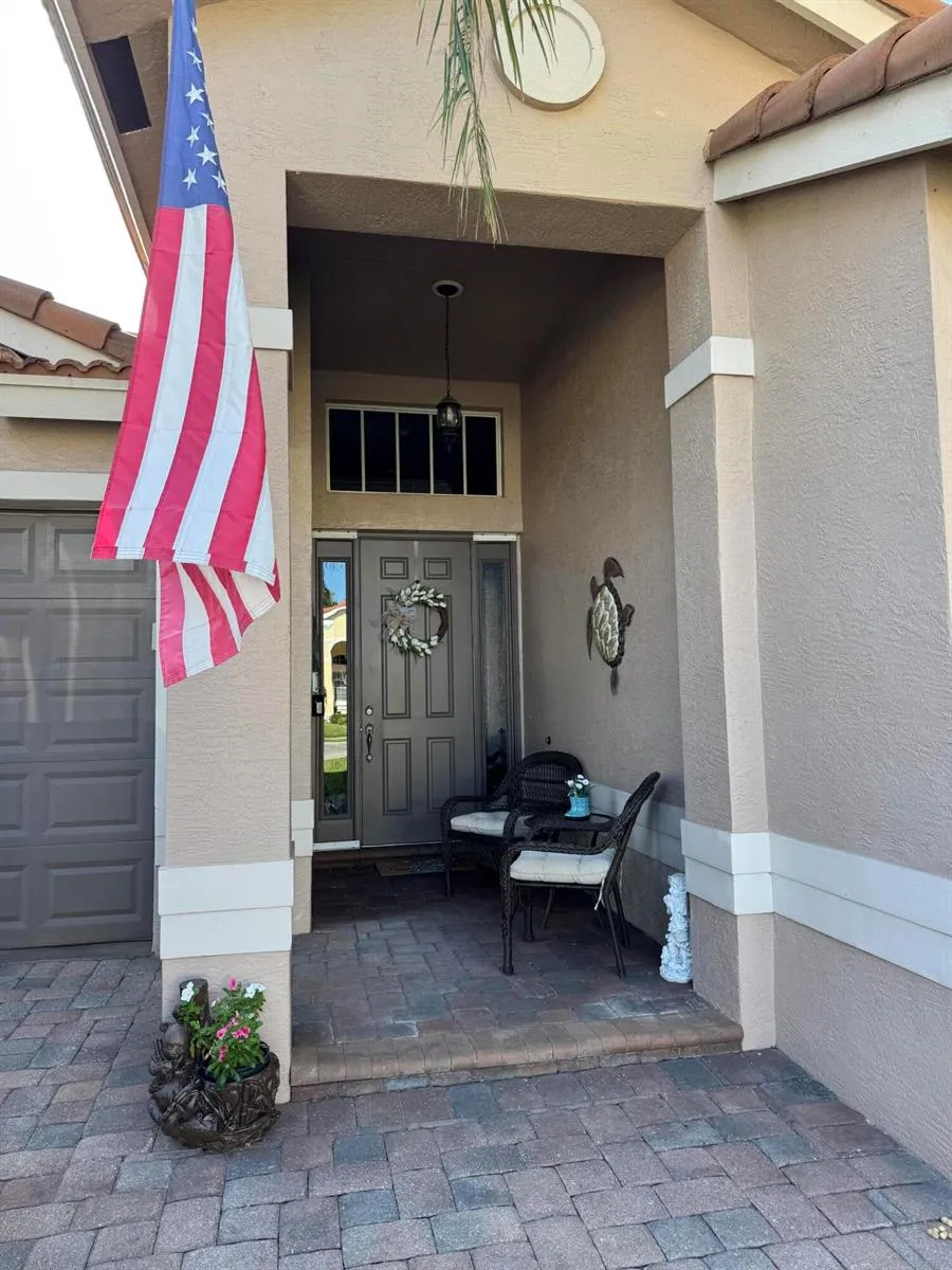 4886 SE Askew Avenue Stuart, FL 34997