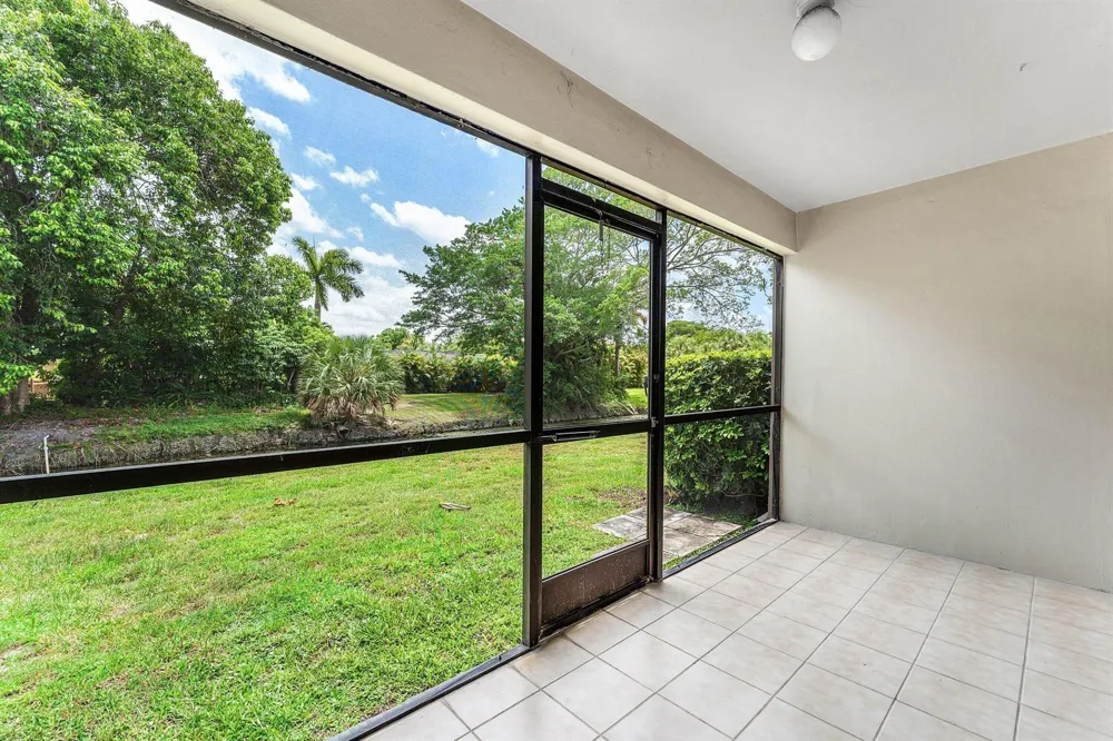 9050 NW 28TH STREET #112 Coral Springs, FL 33065