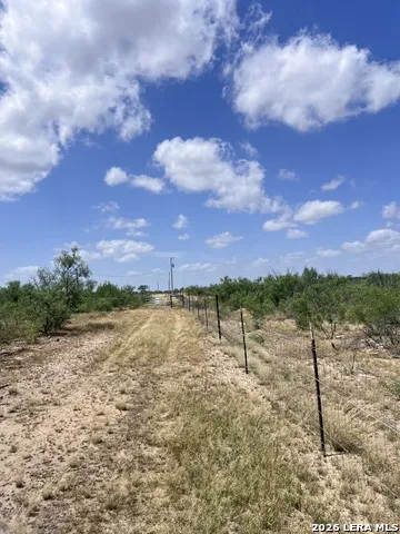 347 Sundown Trail Eagle Pass, TX 78852