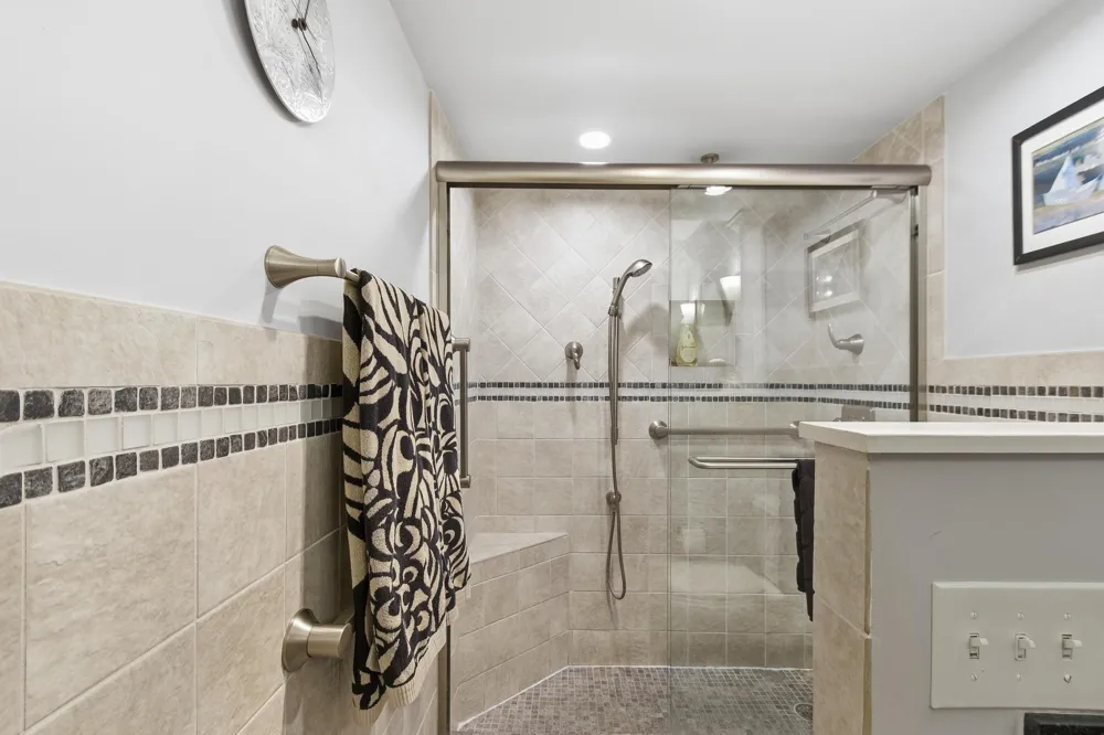 5902 MOUNT EAGLE DRIVE #714 Alexandria, VA 22303