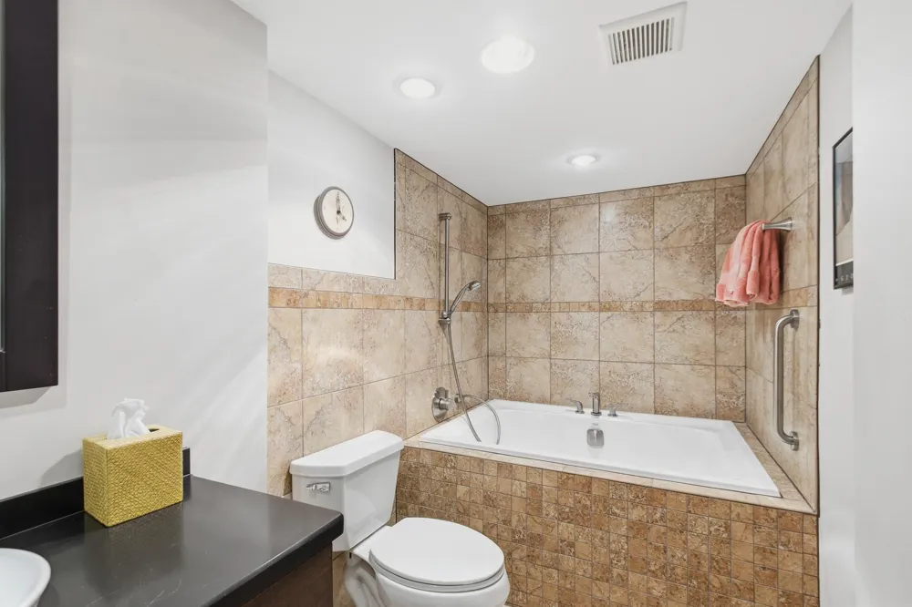 5902 MOUNT EAGLE DRIVE #714 Alexandria, VA 22303