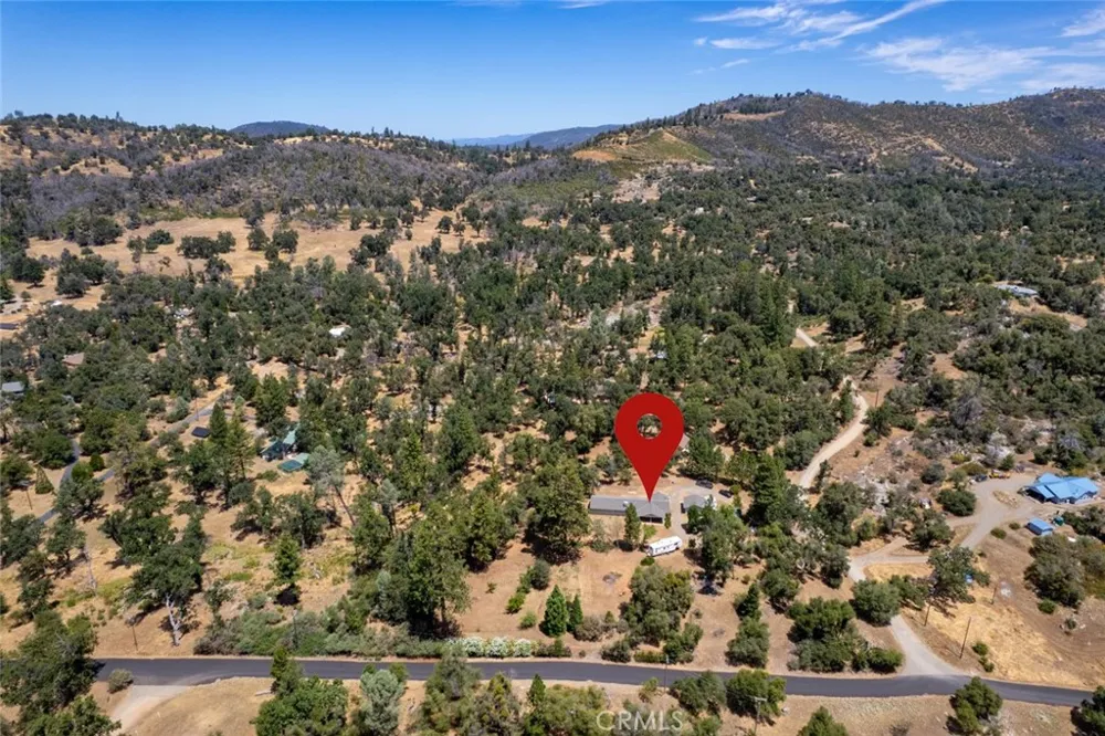 5627 Buckskin Road Mariposa, CA 95338