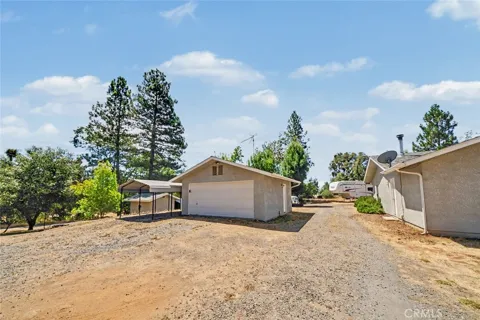 5627 Buckskin Road