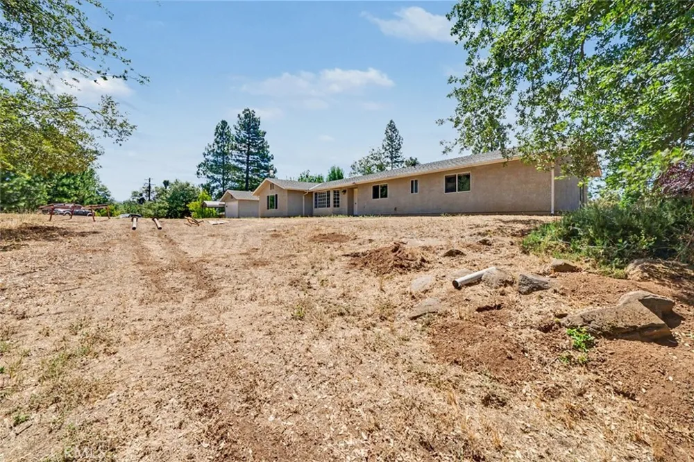 5627 Buckskin Road Mariposa, CA 95338