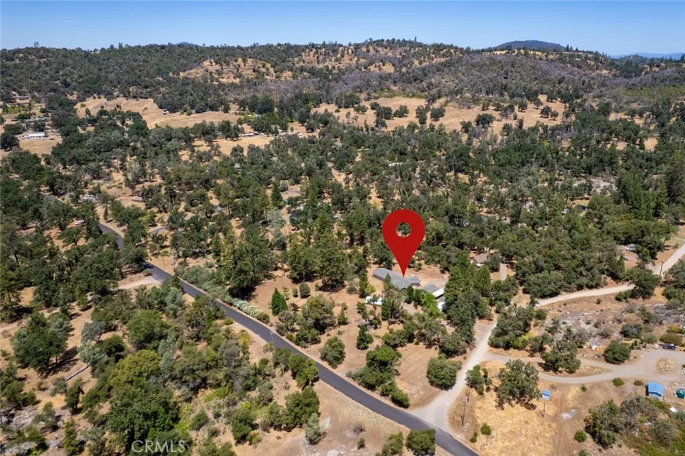 5627 Buckskin Road Mariposa, CA 95338