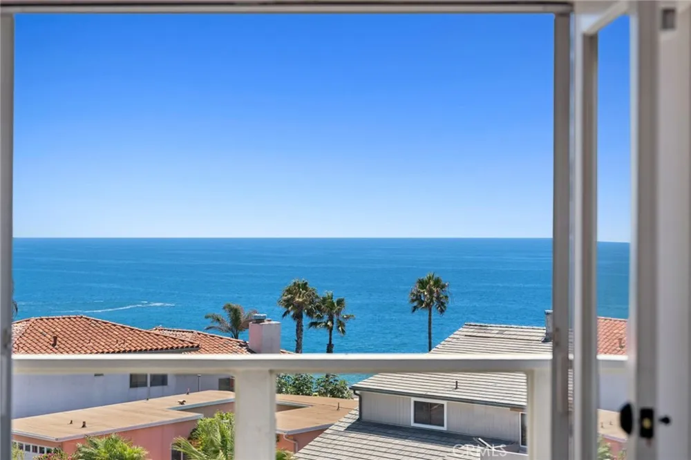 31012 Aliso Circle Laguna Beach, CA 92651