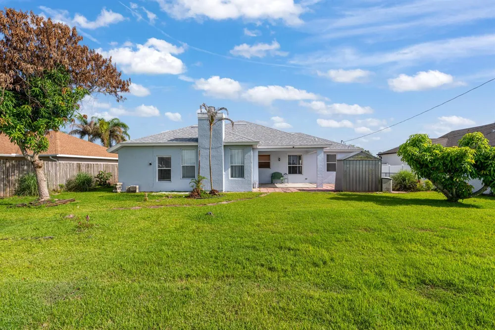2751 SW Palace Avenue Port St. Lucie, FL 34987