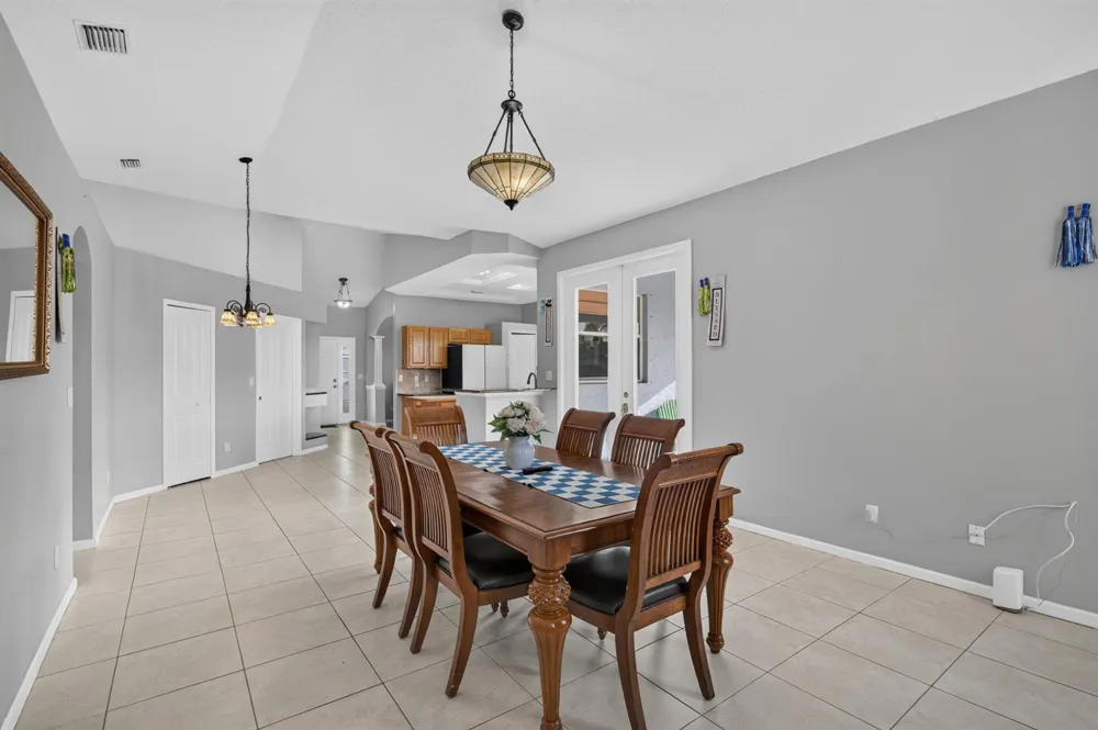 2751 SW Palace Avenue Port St. Lucie, FL 34987