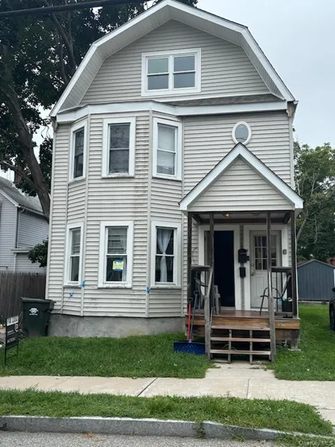 64 Maple Street