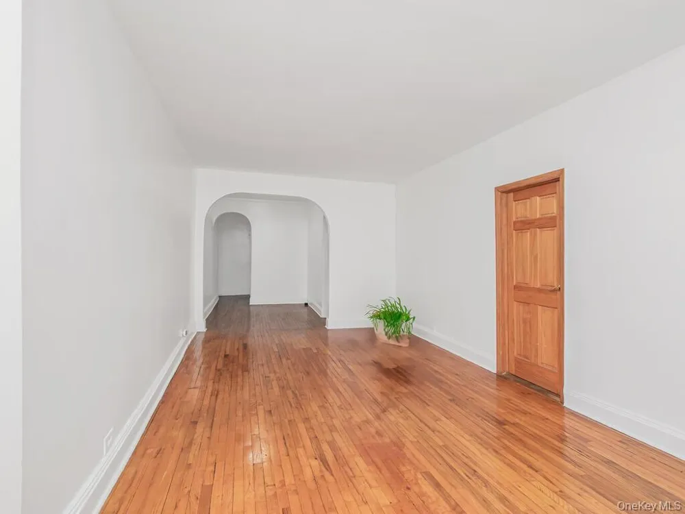 764 Brady Avenue #131 Bronx, NY 10462