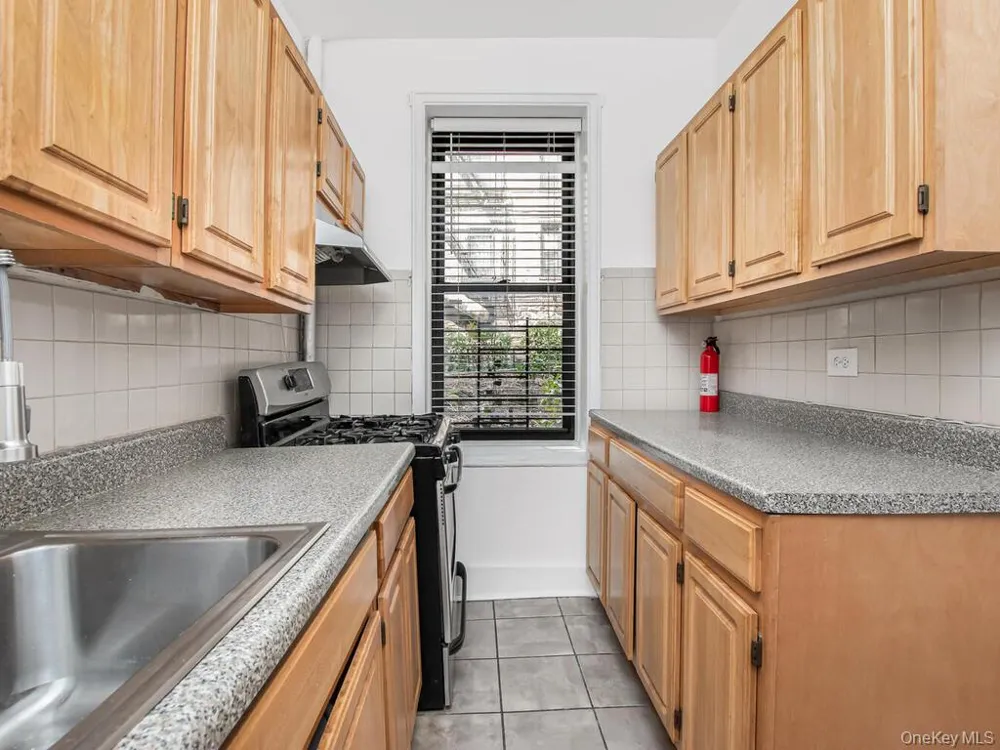 764 Brady Avenue #131 Bronx, NY 10462