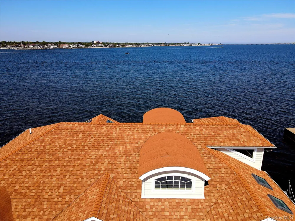 75 Yacht Club Road Babylon, NY 11702