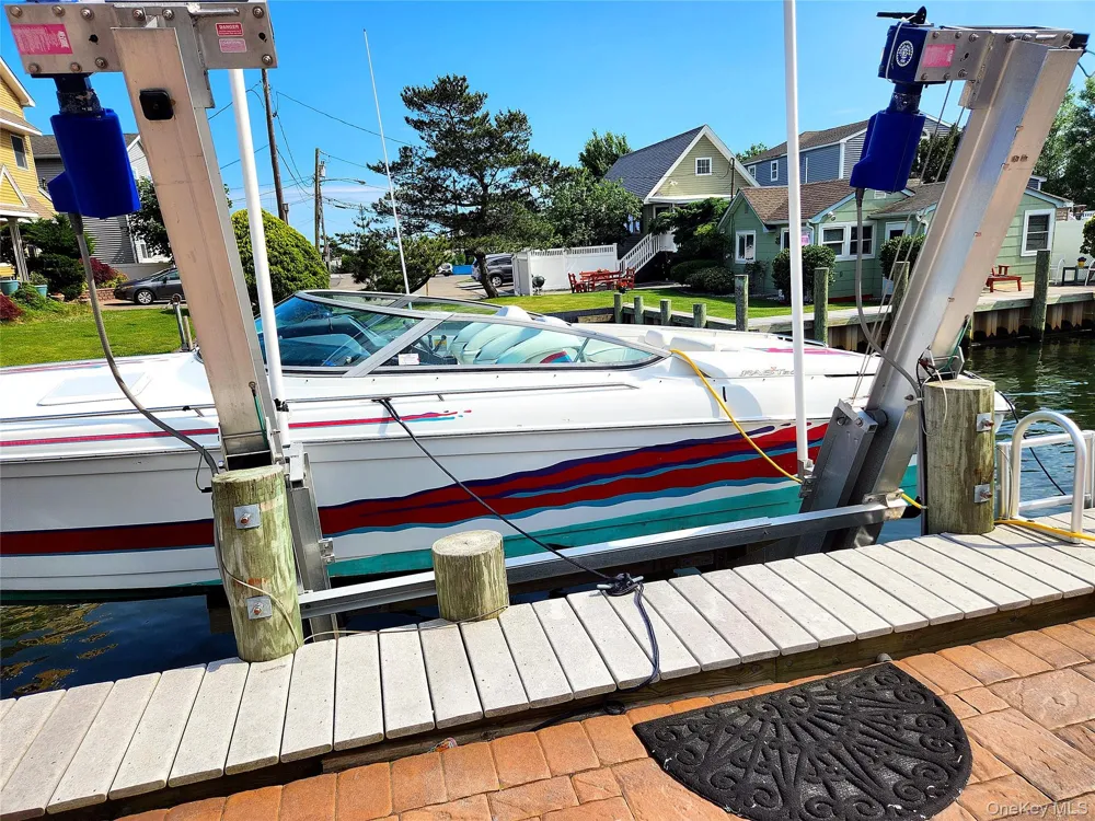 75 Yacht Club Road Babylon, NY 11702