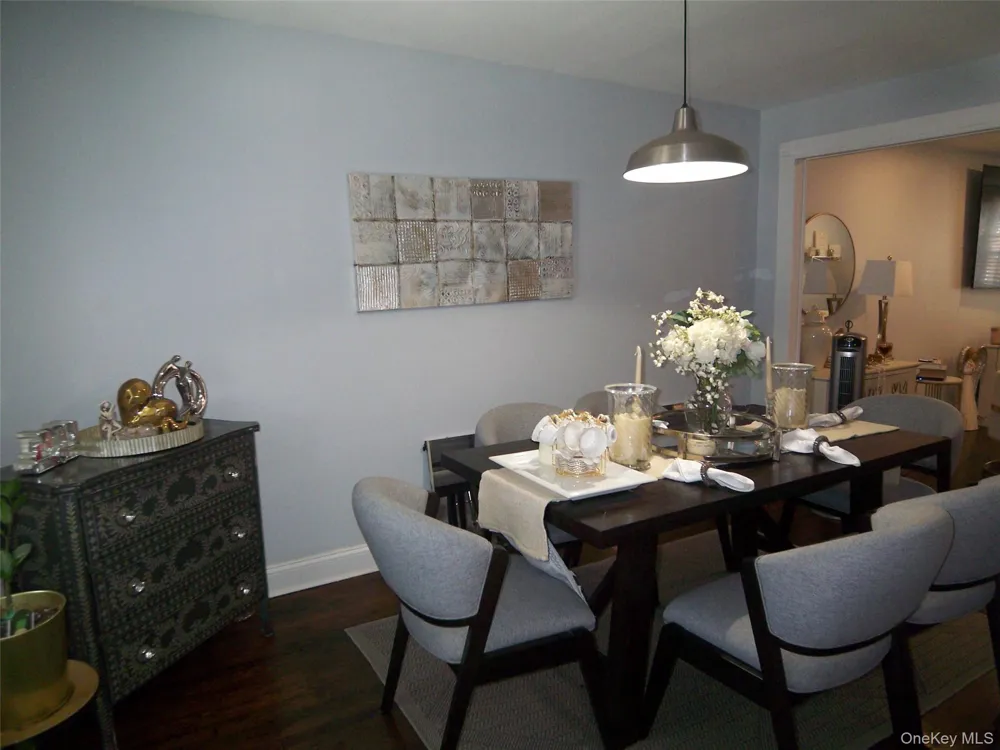 4382 Byron Avenue Bronx, NY 10466