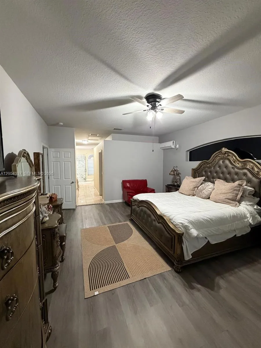 15325 75th Ln N Loxahatchee, FL 33470