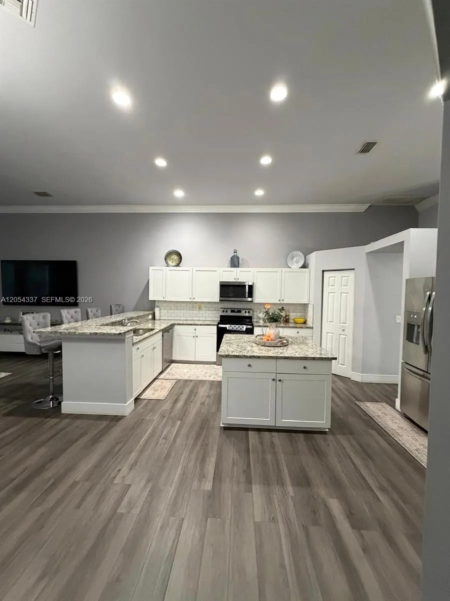 15325 75th Ln N Loxahatchee, FL 33470
