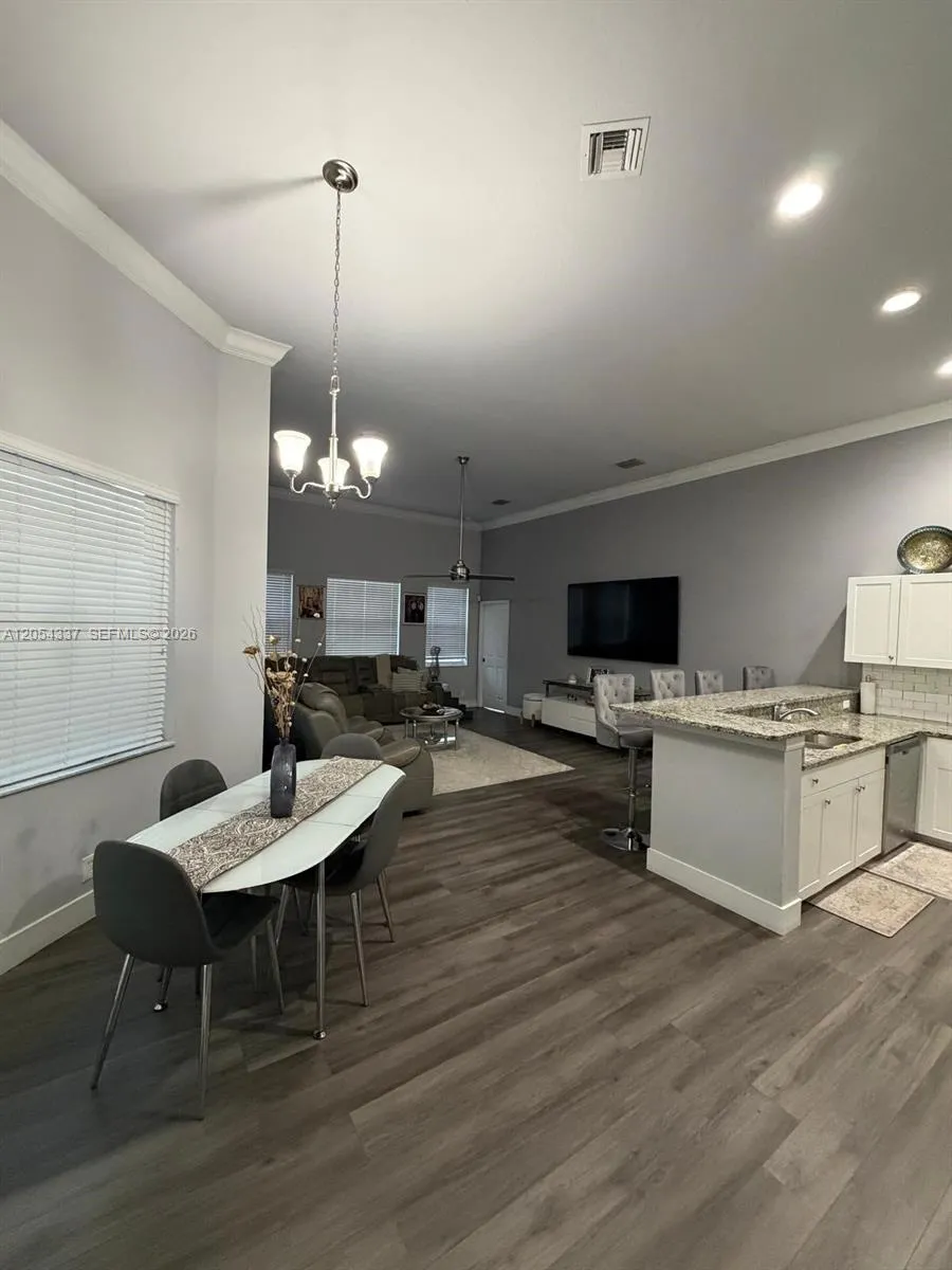 15325 75th Ln N Loxahatchee, FL 33470