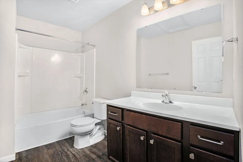 10841 Carmen Oak Drive SE Lowell, MI 49331