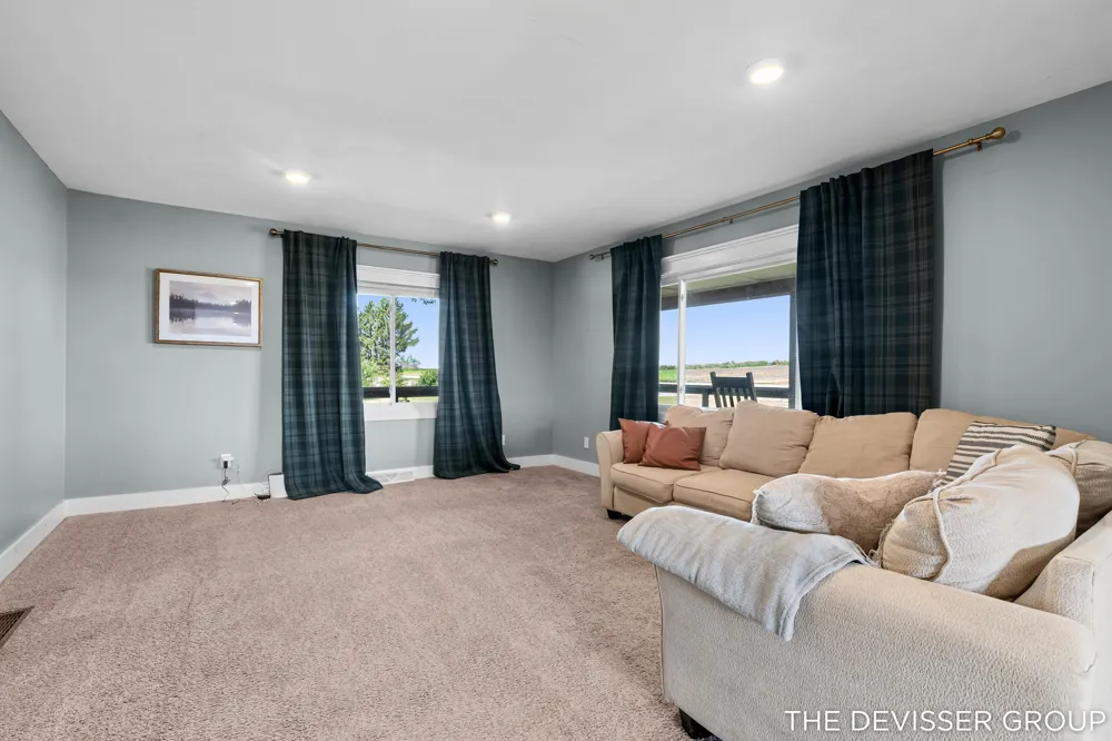 4340 137th Avenue Hamilton, MI 49419