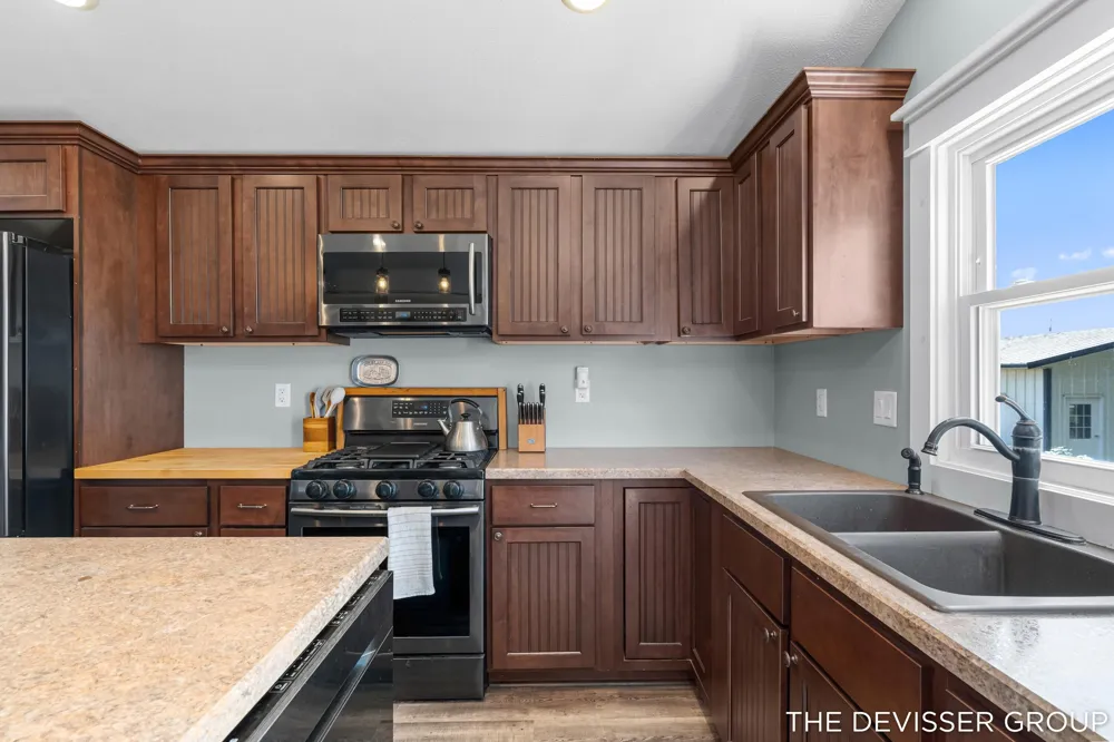 4340 137th Avenue Hamilton, MI 49419