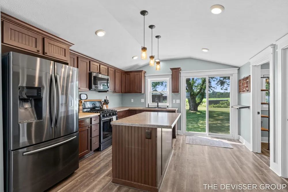 4340 137th Avenue Hamilton, MI 49419