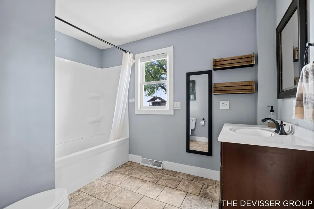 4340 137th Avenue Hamilton, MI 49419