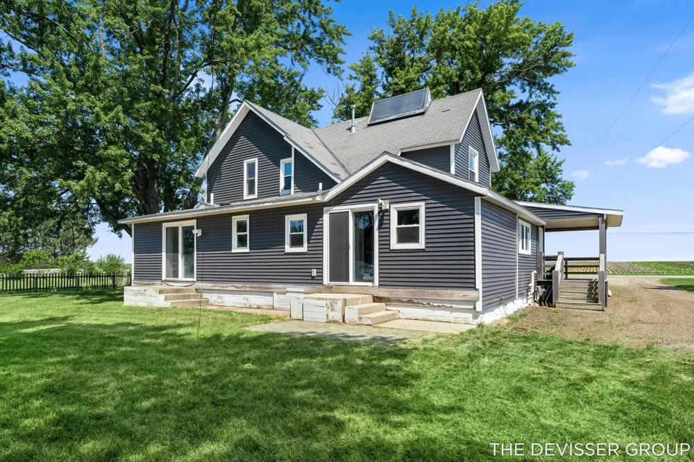 4340 137th Avenue Hamilton, MI 49419