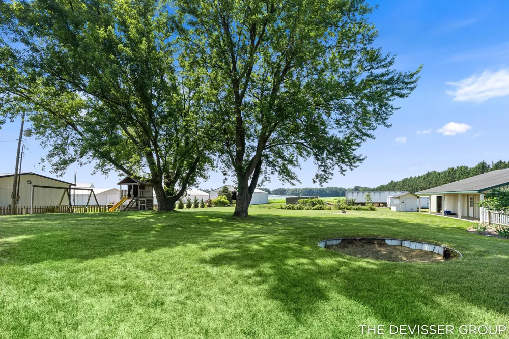 4340 137th Avenue Hamilton, MI 49419