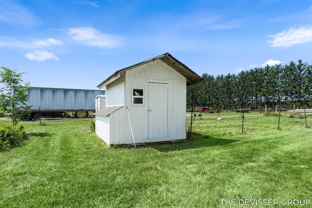 4340 137th Avenue Hamilton, MI 49419