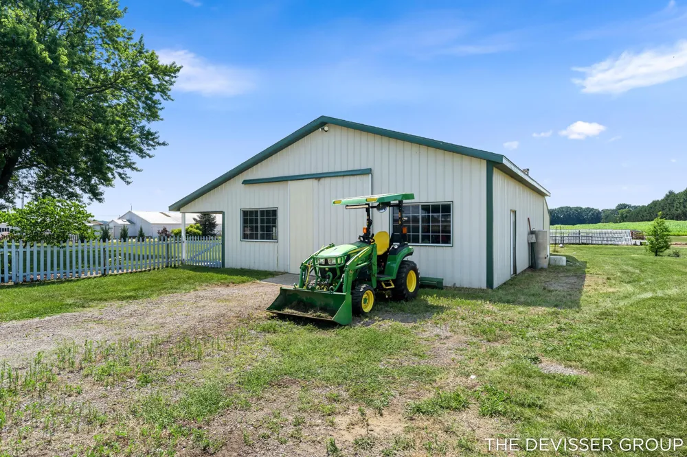 4340 137th Avenue Hamilton, MI 49419