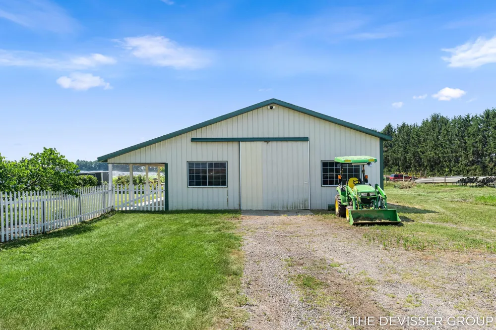 4340 137th Avenue Hamilton, MI 49419