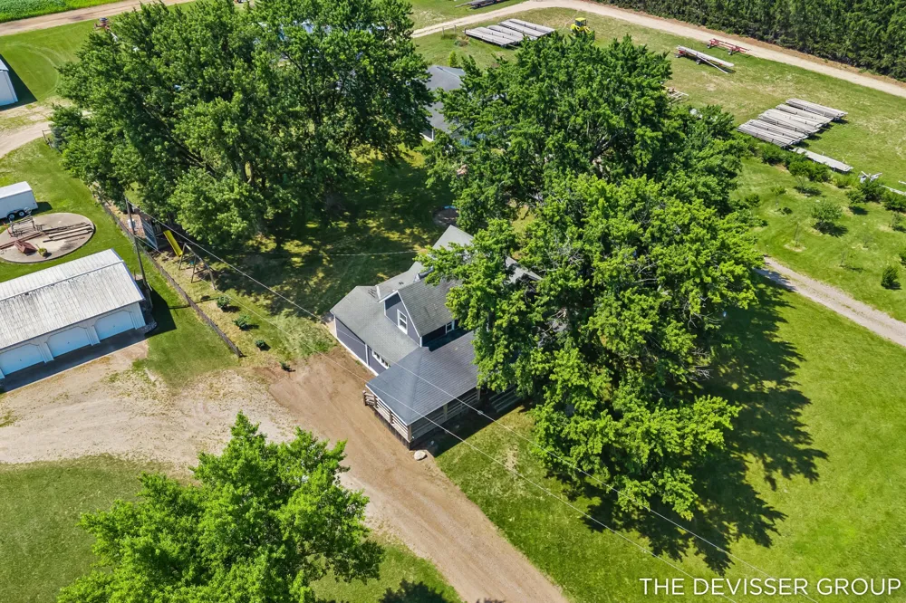 4340 137th Avenue Hamilton, MI 49419