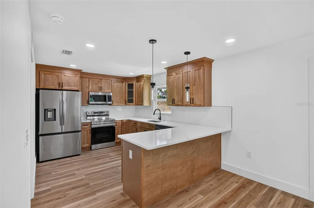 106 MELODY LANE Largo, FL 33771