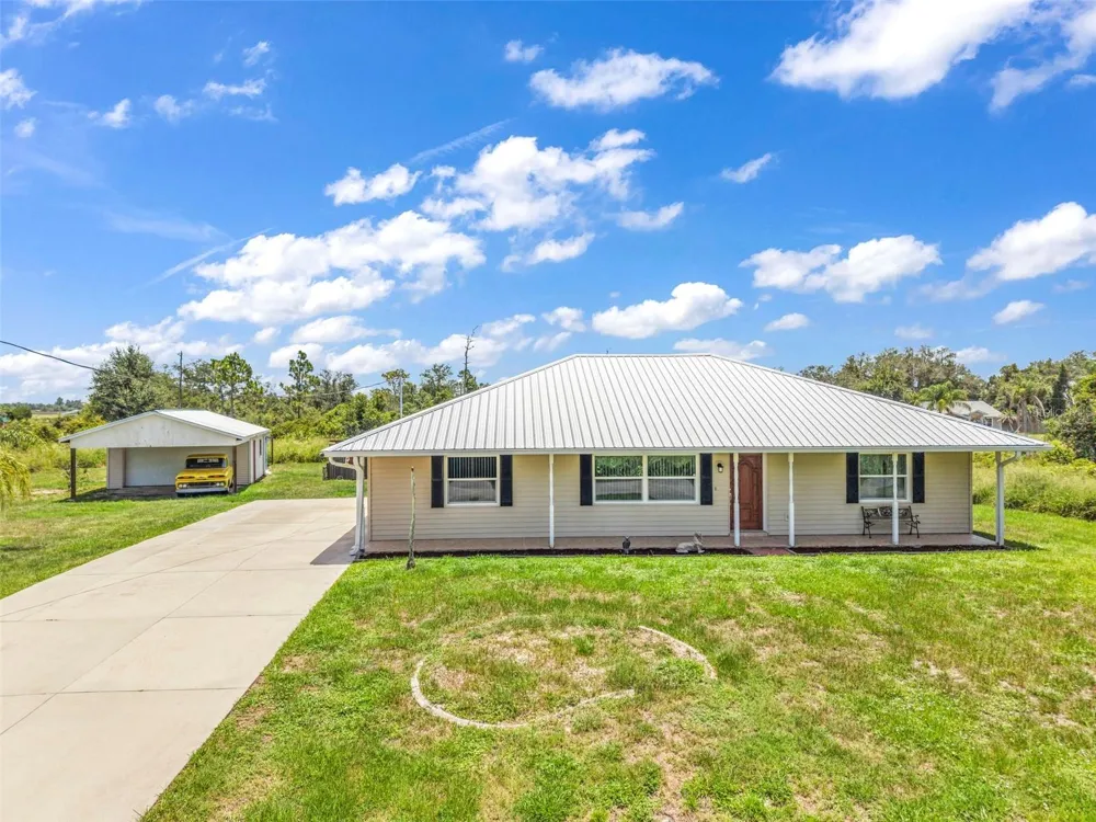 30 SUCCESS DRIVE Punta Gorda, FL 33982