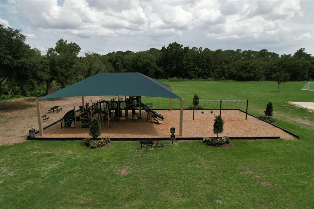1748 BROOKSTONE WAY Plant City, FL 33566