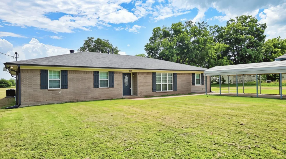 221 S Avenue C Point, TX 75472