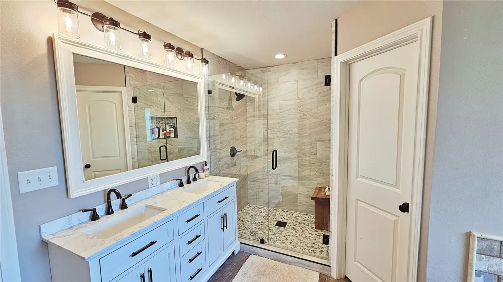 221 S Avenue C Point, TX 75472