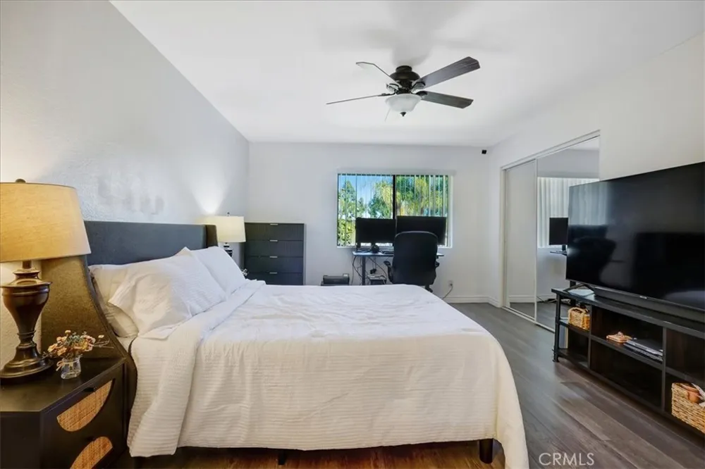 75 Cambria Aliso Viejo, CA 92656