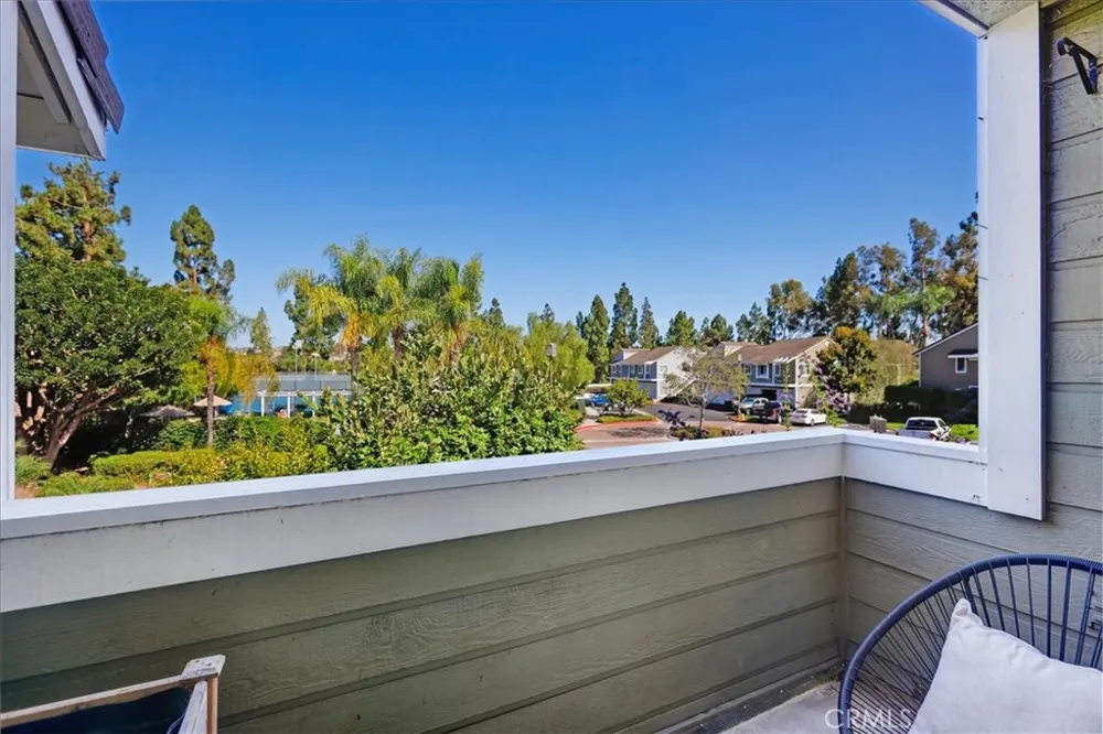 75 Cambria Aliso Viejo, CA 92656