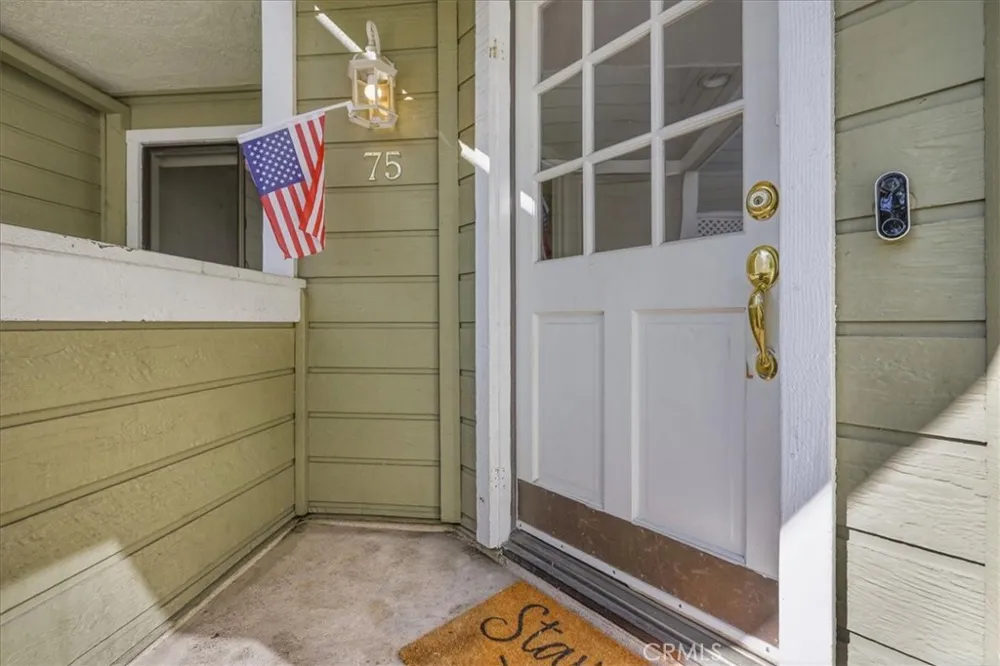 75 Cambria Aliso Viejo, CA 92656