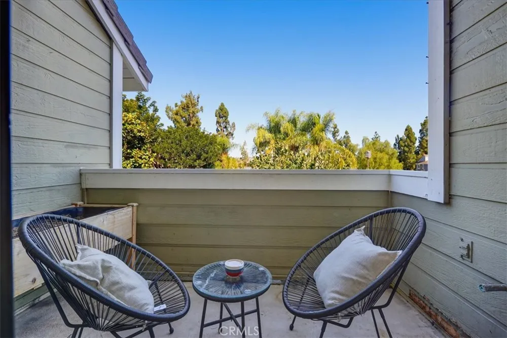 75 Cambria Aliso Viejo, CA 92656