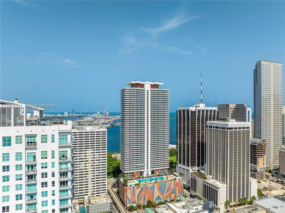 50 Biscayne Blvd #1701 Miami, FL 33132