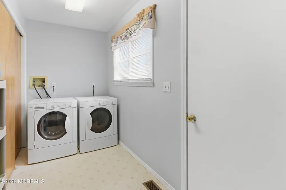 101 Foxwood Lane Forked River, NJ 08731